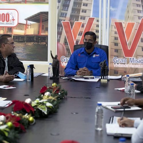 GMVV entregó Proyecto de Ley para continuar garantizando la soberanía de las viviendas