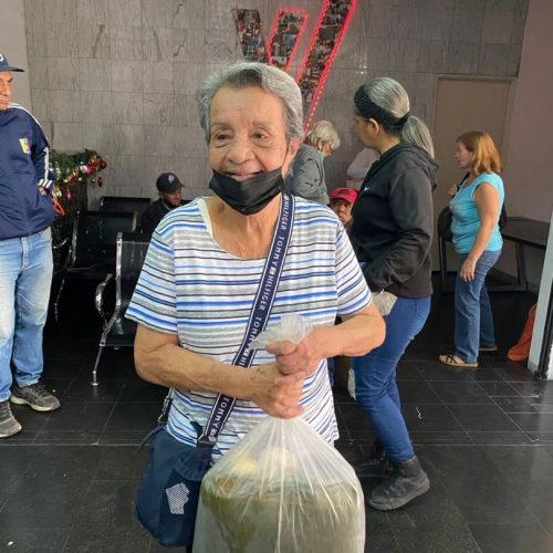 En Mega Jornada Judilados del Minhvi reciben combo hallaquero