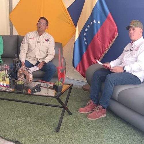 Ministro Villarroel destacó los logros en favor de los trabajadores  de Construpatria y de la GMVV