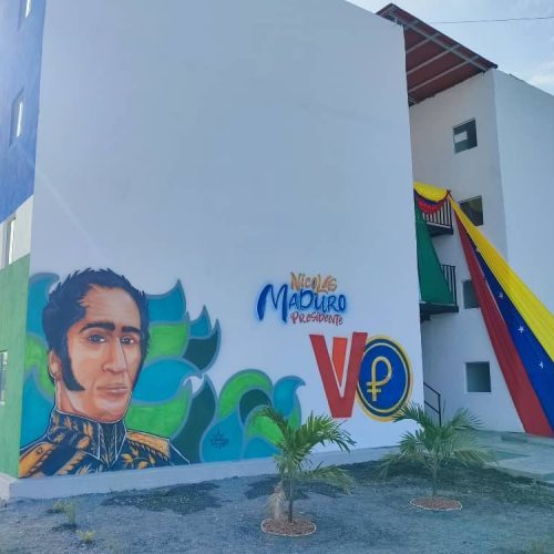 GMVV celebra nueva entrega de 32 hogares en Acarigua