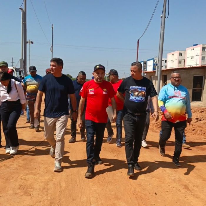 Inician trabajos de rehabilitación en urbanismos zulianos