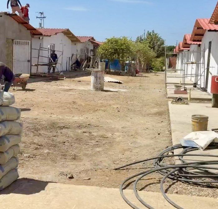 Inspeccionan urbanismo La Encrucijada en Nueva Esparta