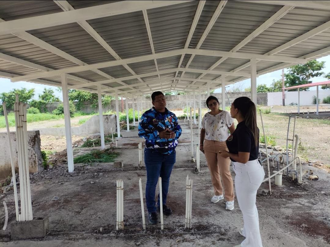Inspeccionan avance en la construcción de 52 viviendas en Portuguesa