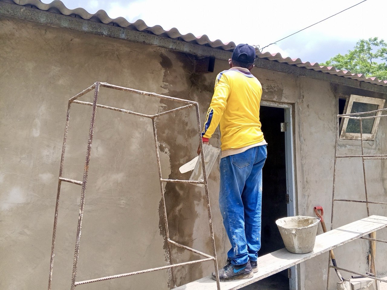 Inspeccionan avances del Plan de Culminación de Viviendas Aisladas en el estado Apure