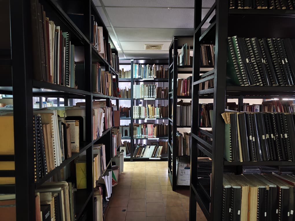 IMAGEN BIBLIOTECA (3)