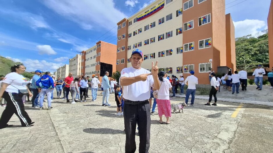 20 familias del Corredor Pueblos Caribes recibieron la llave de su nuevo hogar en el Urbanismo Mirador de Caiza