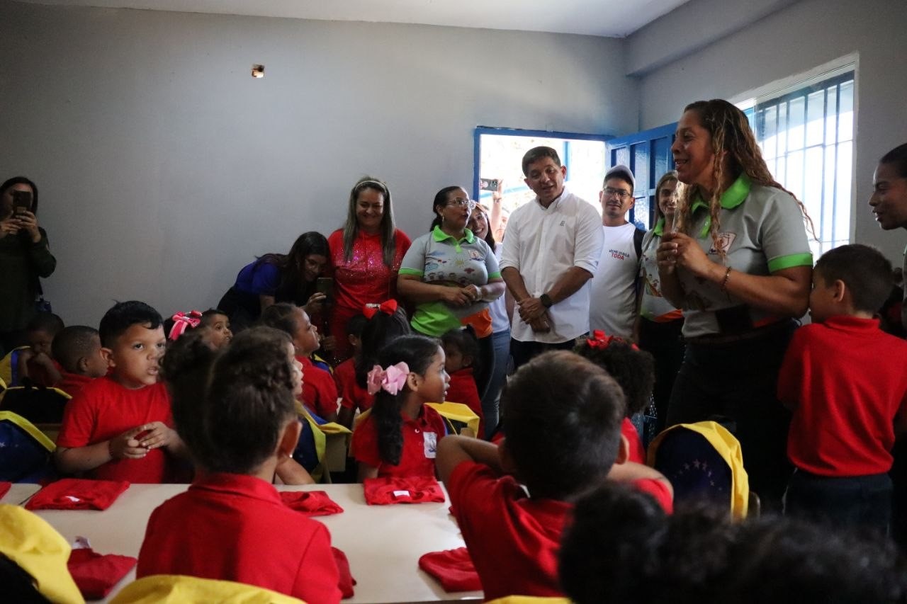 Ministerio de Hábitat y Vivienda fortalece espacios educativos y recreativos en centros de educación inicial