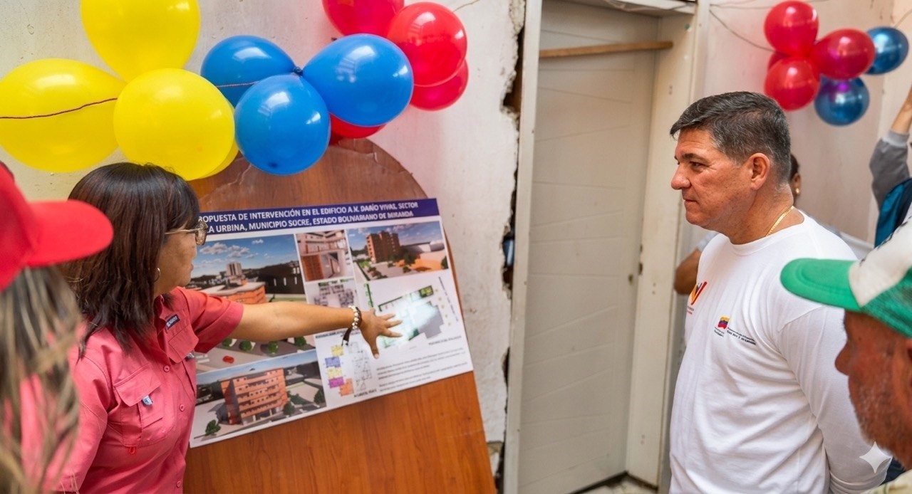 Presentados proyectos comunales de viviendas en Petare