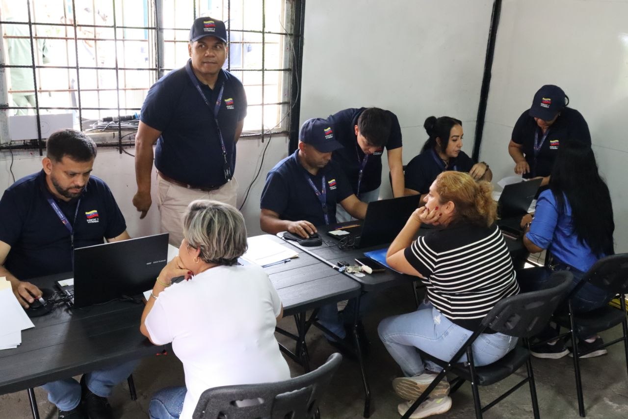 Inicia Jornada de Regularización de Propiedad de la GMVV en Caracas