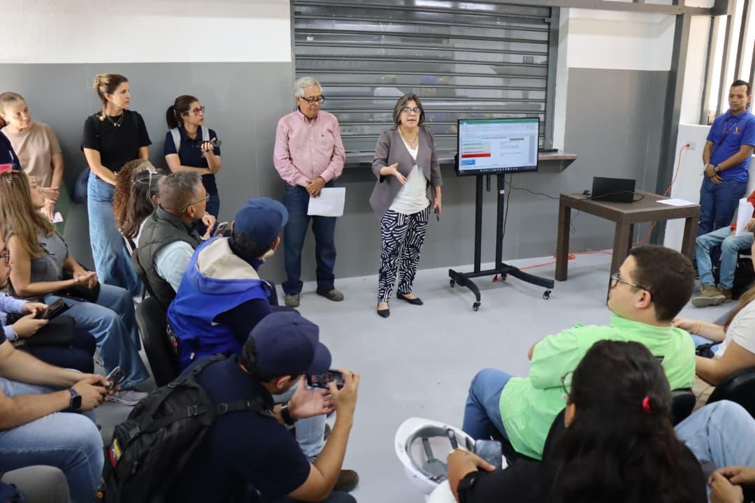 Minhvi despliega brigadas técnicas para evaluar daños en 280 urbanismos tras sismos