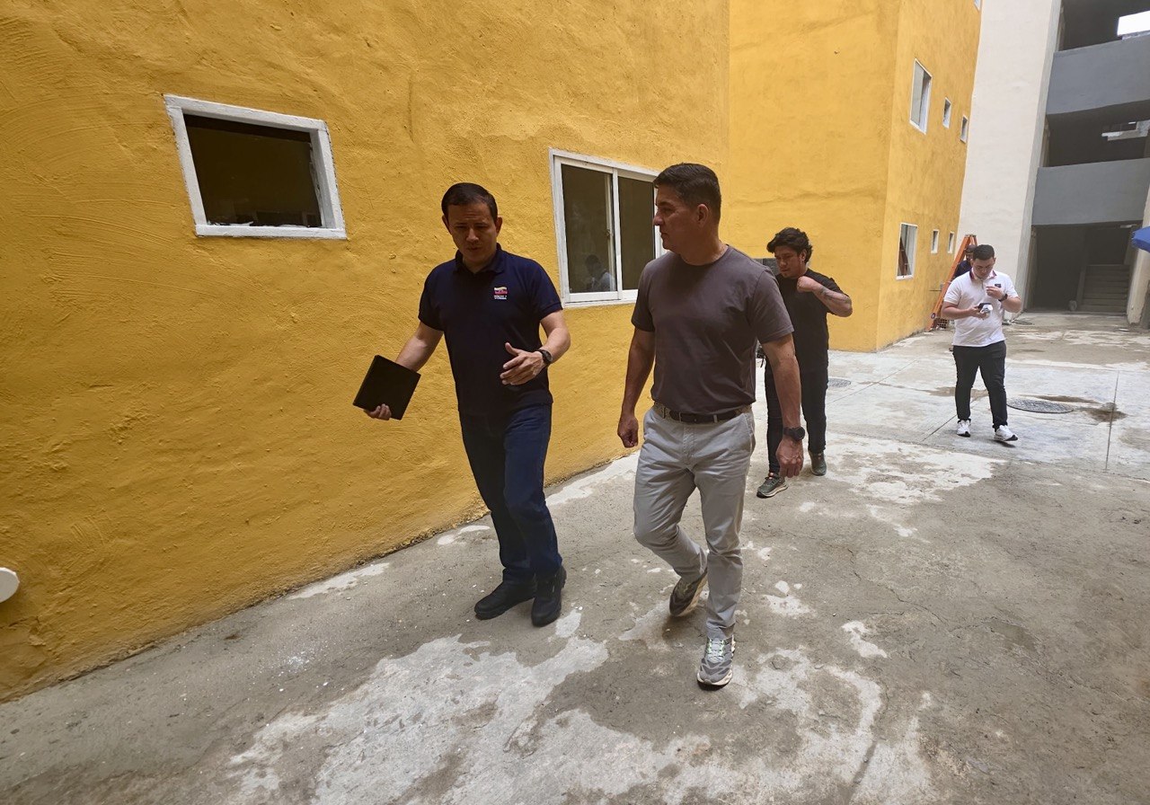 Ministro Márquez inspecciona avance de obras en el estado Miranda