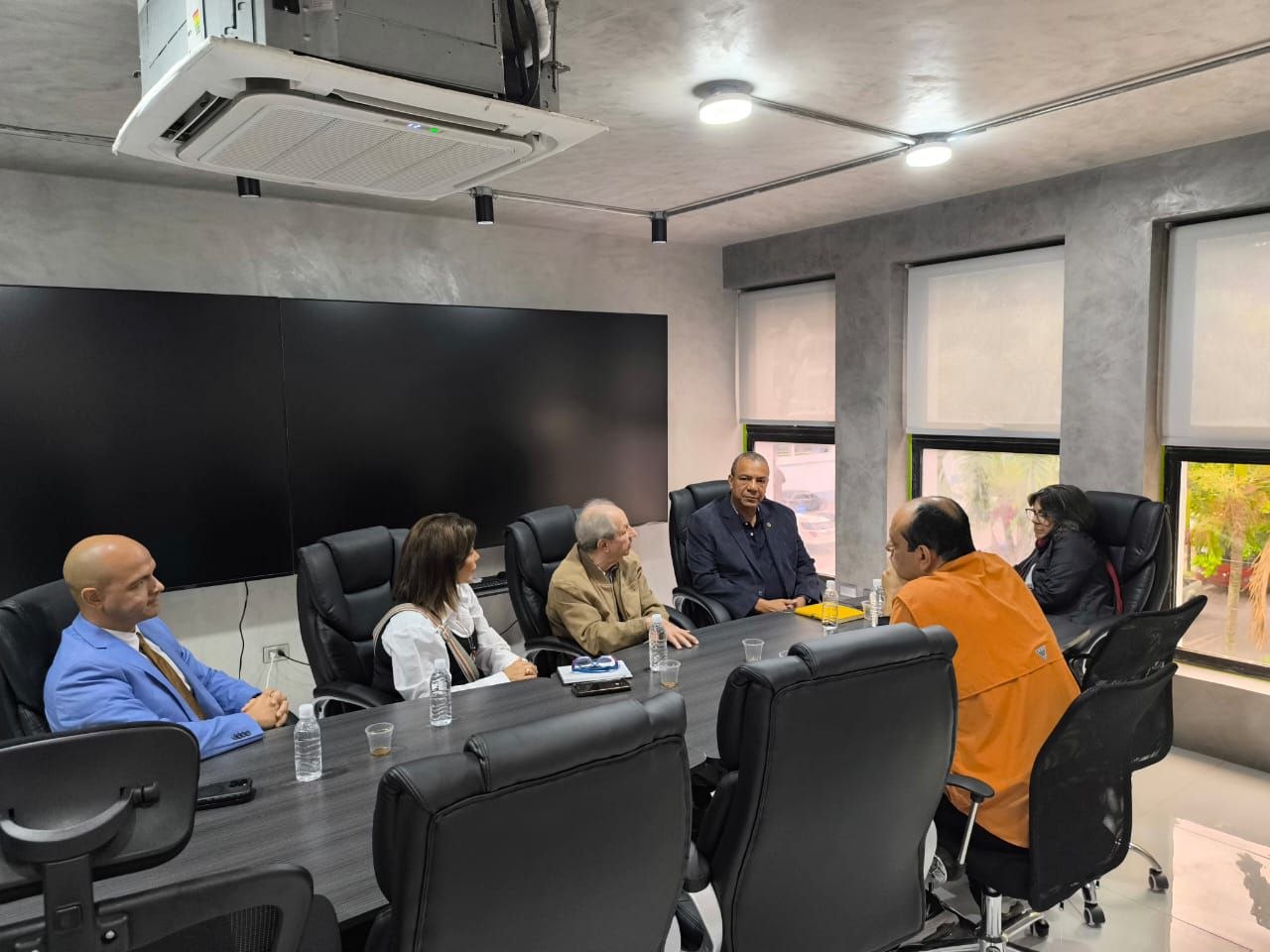 MINHVI y sector privado articulan soluciones habitacionales para las familias afectadas por los terremotos