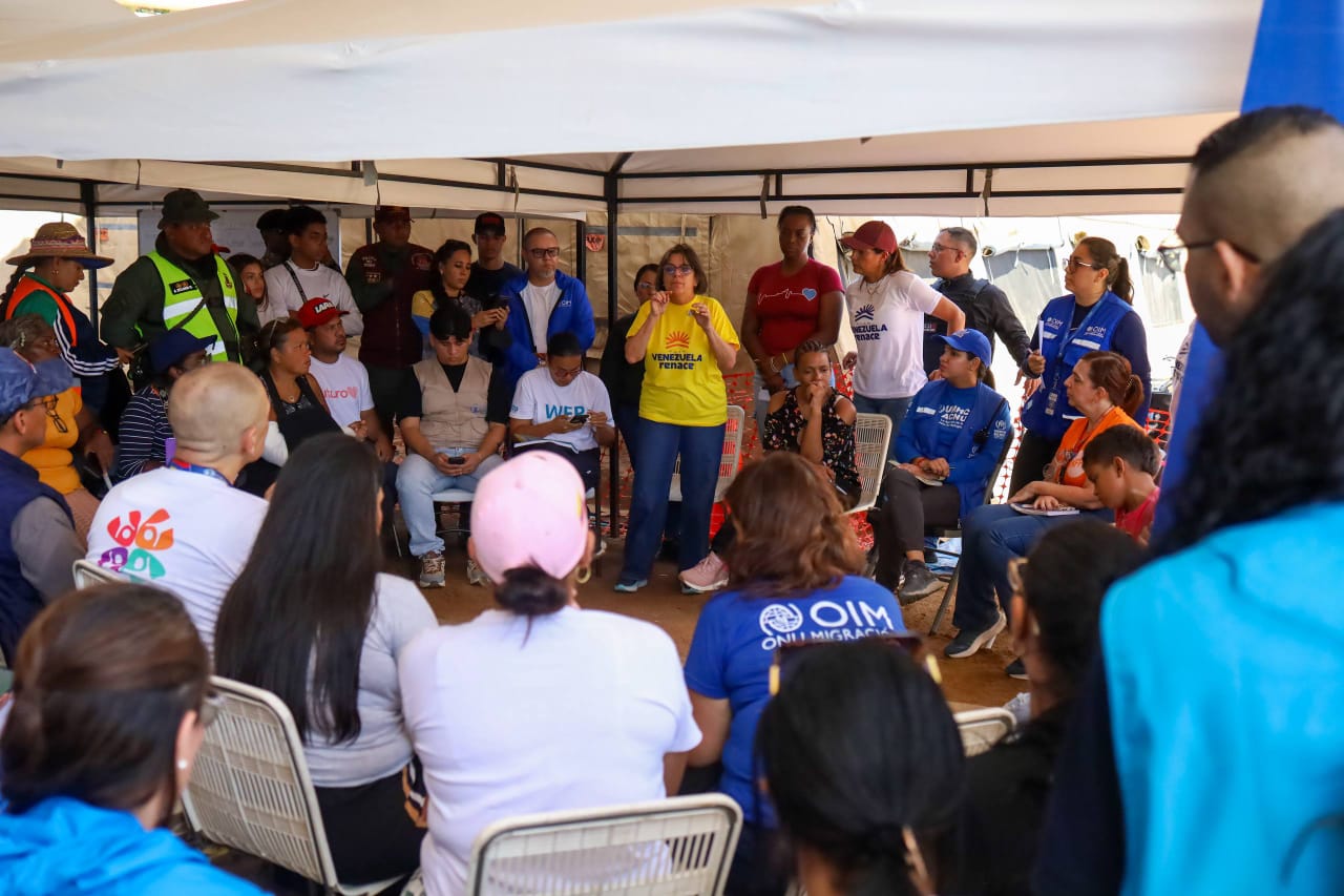 MINHVI activa segundo punto del Registro Único de Vivienda en el campamento César Nieves