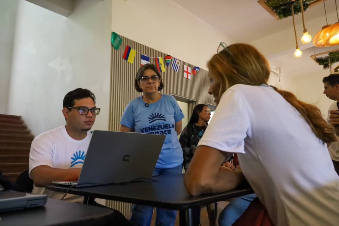 Registro Único de Vivienda 2026 llega de forma simultánea a campamentos transitorios de La Guaira