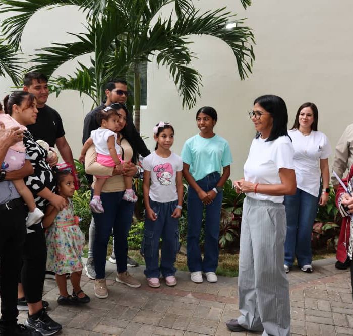 Presidenta Delcy Rodríguez entregó 181 viviendas a familias atendidas tras doble sismo