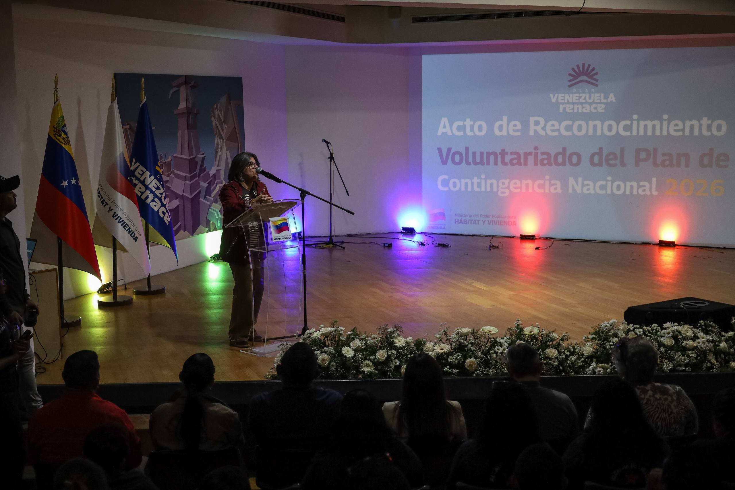 MINHVI entregó reconocimientos a 188 profesionales que participaron en las inspecciones tras el doble terremoto del 24J